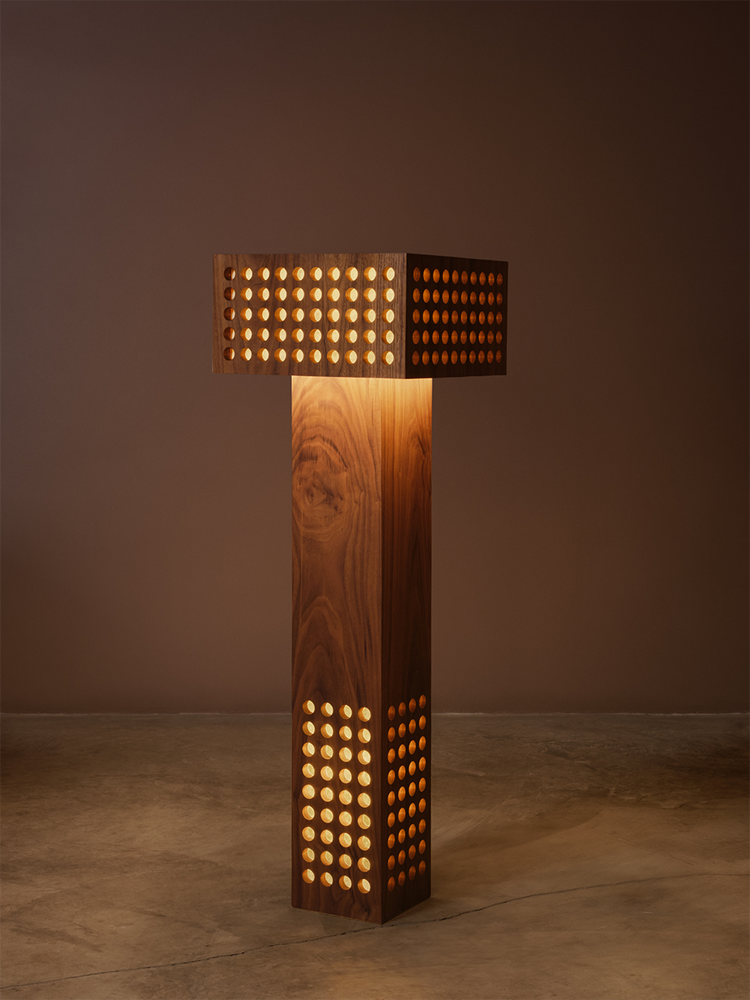 Cuadra Floor Lamp in Walnut