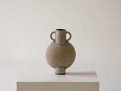 Amphora Vessel in Luna