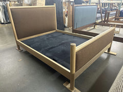 Chiselhurst Bed w/ Footboard- Queen